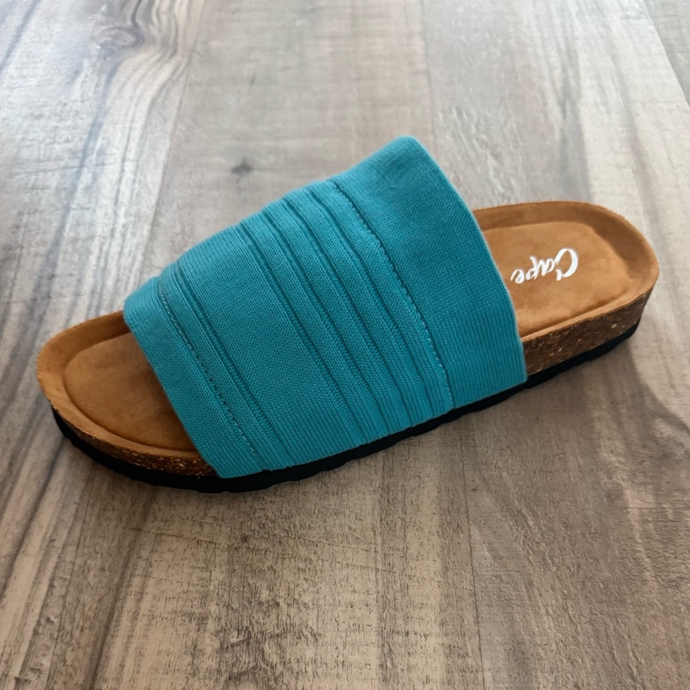 Women’s Calida Knit Contoured Sandals - Picture 3 of 5